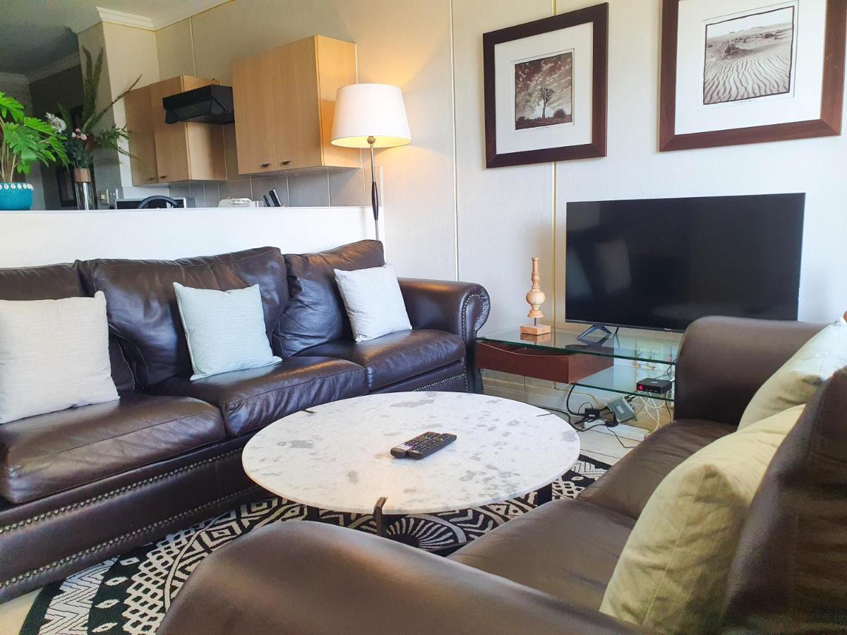 Westpoint Sandton Apartments โจฮันเนสเบิร์ก ภายนอก รูปภาพ